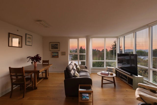 1808 W 3rd Avenue 701, Vancouver