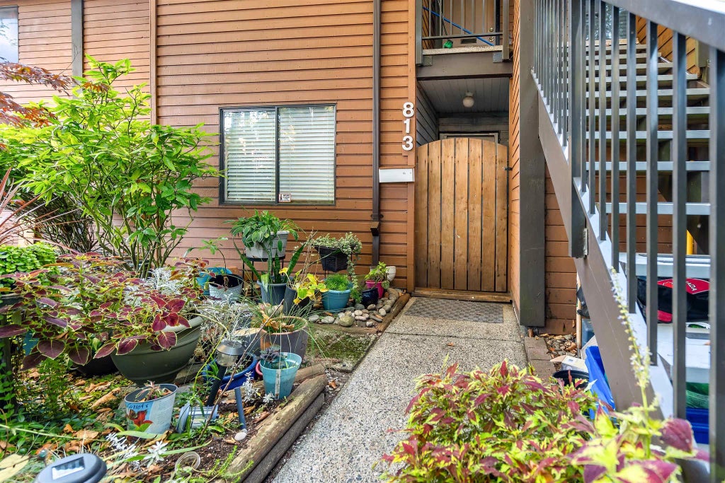 10620 150th Street 813, Surrey