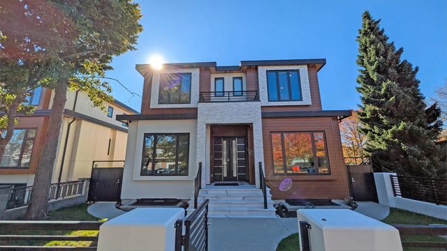 108 E 51st Avenue, Vancouver