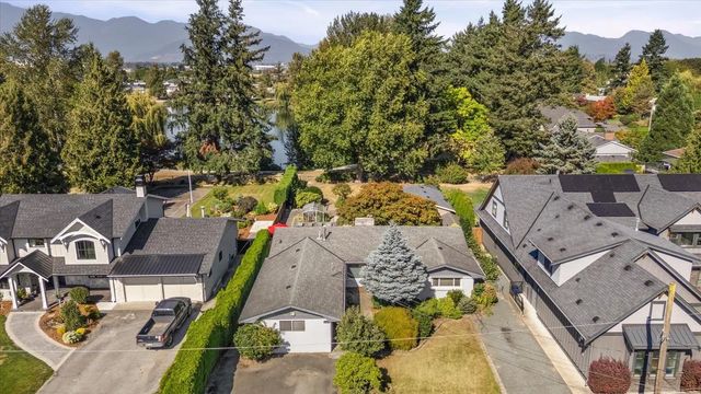 45985 Collins Drive, Chilliwack