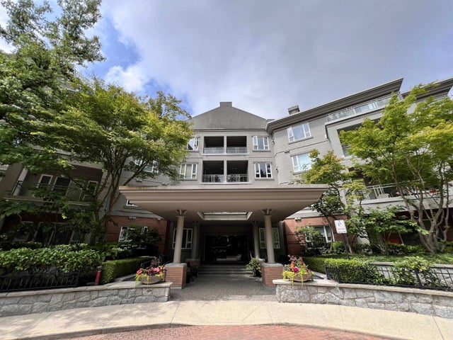 5683 Hampton Place 207, Vancouver