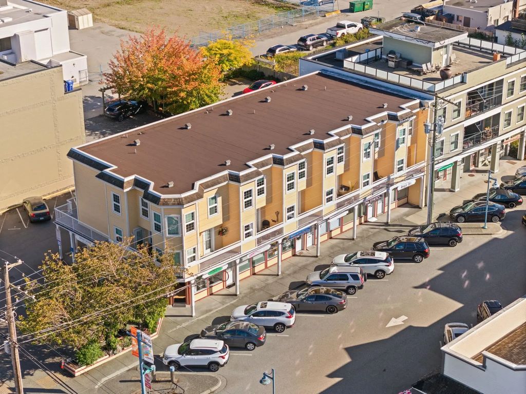 12000 First Avenue 130, Richmond