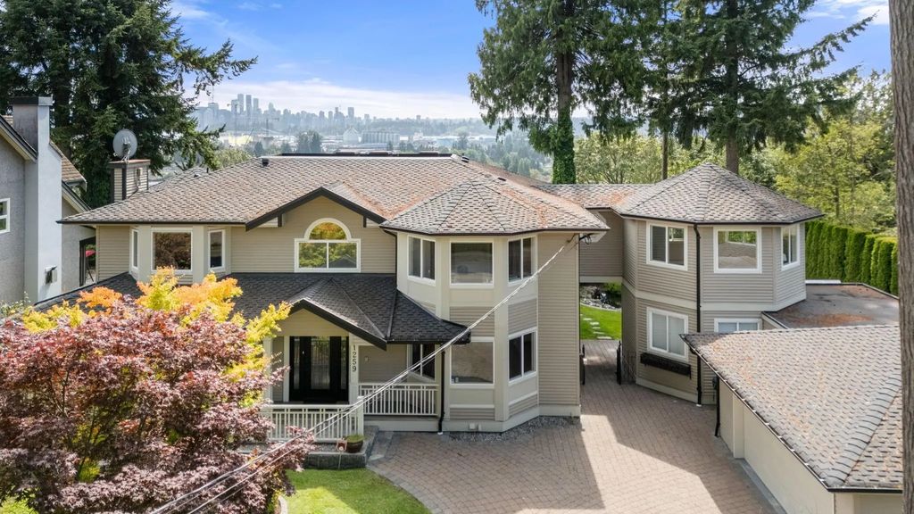1259 W Keith Road, North Vancouver