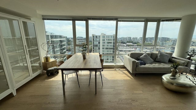 7988 Ackroyd Road Ph2, Richmond