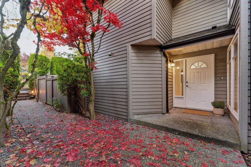 2994 Mt Seymour Parkway, North Vancouver