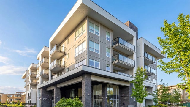 11913 Burnett Street 401, Maple Ridge