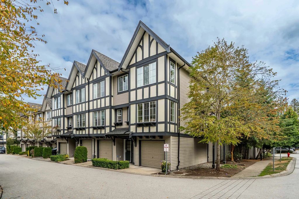 20875 80 Avenue 33, Langley