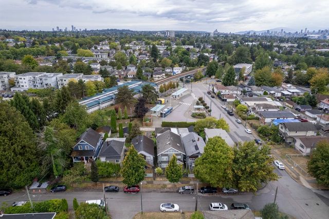 2474 E 24th Avenue, Vancouver