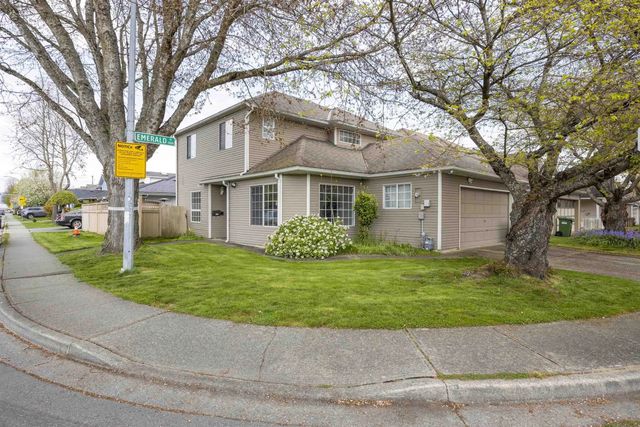 6220 Lynas Lane, Richmond