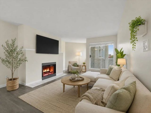 7431 Blundell Road 201, Richmond