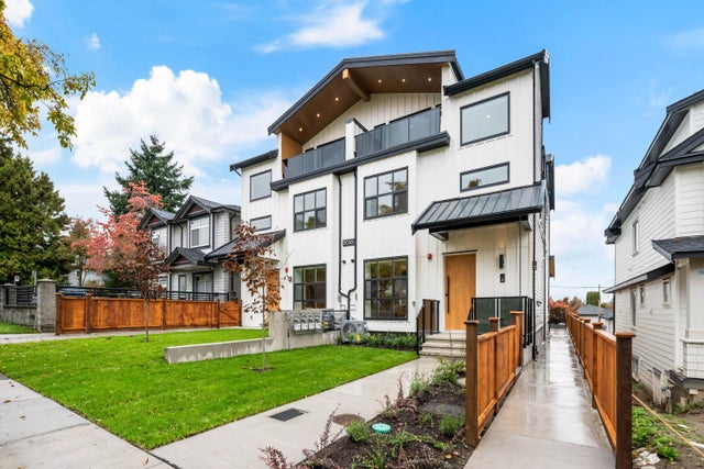 3065 Charles Street 3, Vancouver