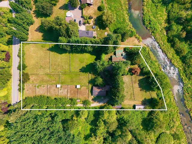 21810 132 Avenue, Maple Ridge