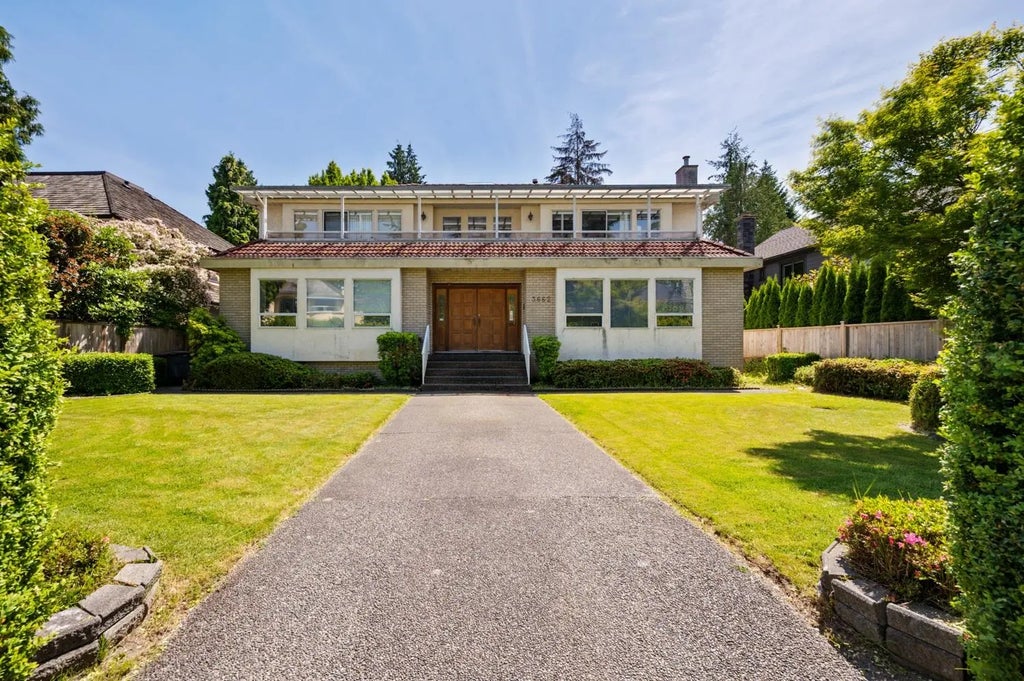 3662 W 49th Avenue, Vancouver
