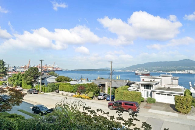 2366 Wall Street 302, Vancouver