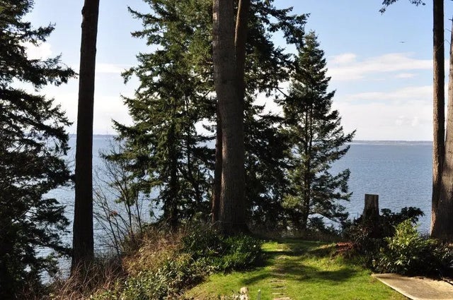 12585 15 Avenue Lt.4, Surrey