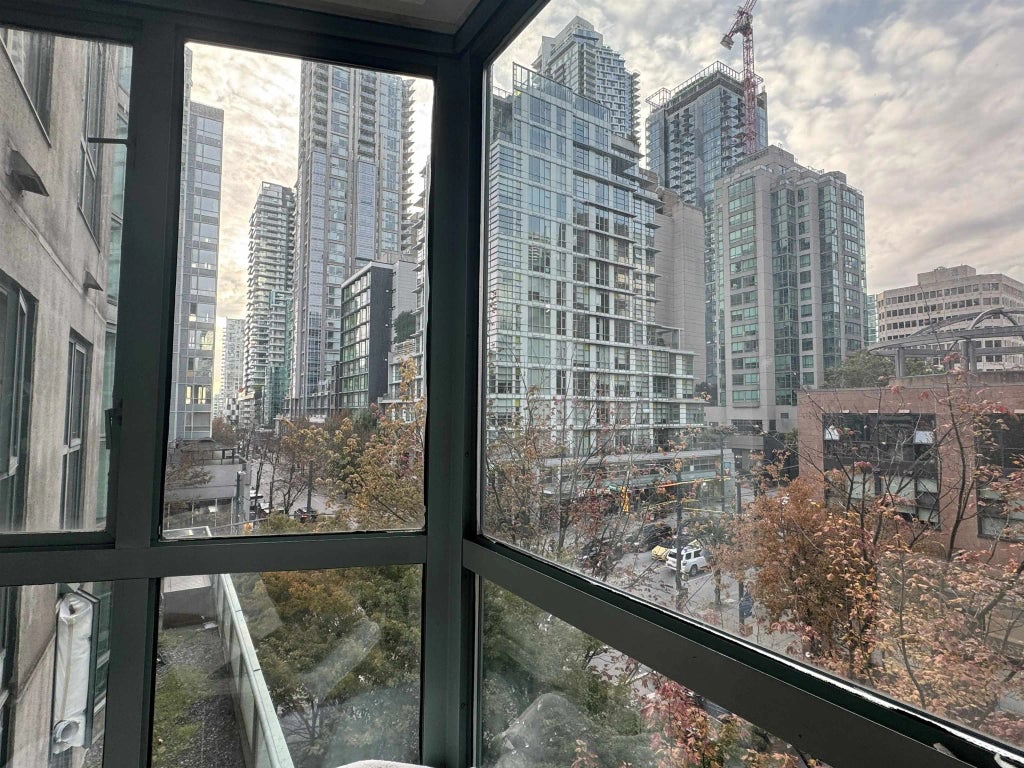 1188 Howe Street 401, Vancouver