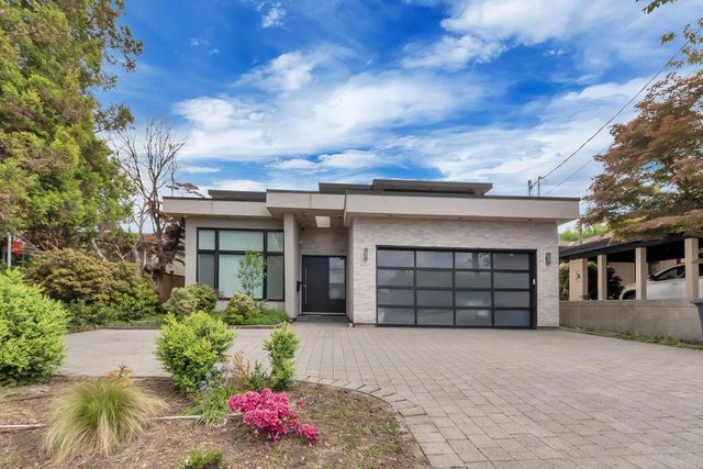 440 W Queens Road, North Vancouver