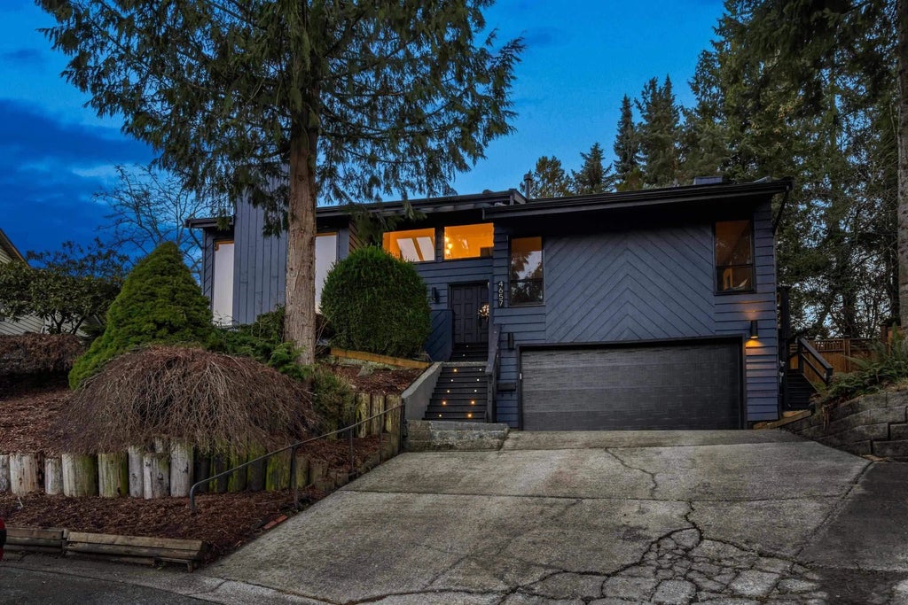 4657 208a Street, Langley