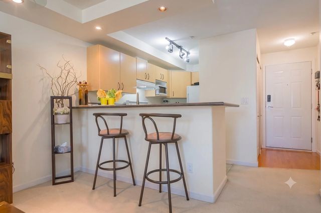 20200 56 Avenue 303, Langley