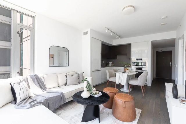 1678 Pullman Porter Street 607, Vancouver