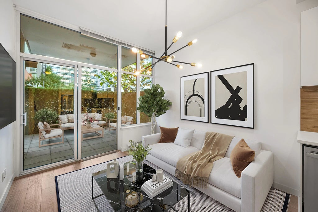 200 Nelson's Crescent 102, New Westminster