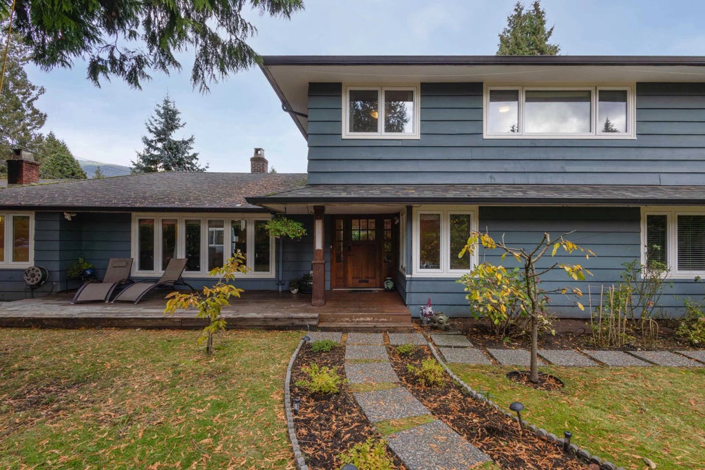 3440 Bluebonnet Road, North Vancouver