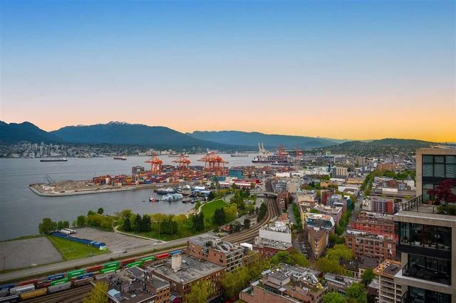 128 W Cordova Street 3304, Vancouver