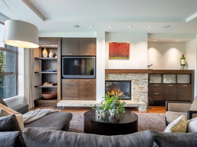 4617 Blackcomb Way 33, Whistler