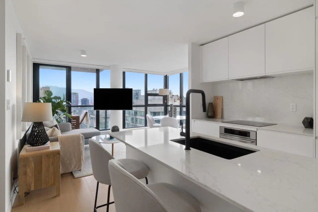 909 Mainland Street 3002, Vancouver