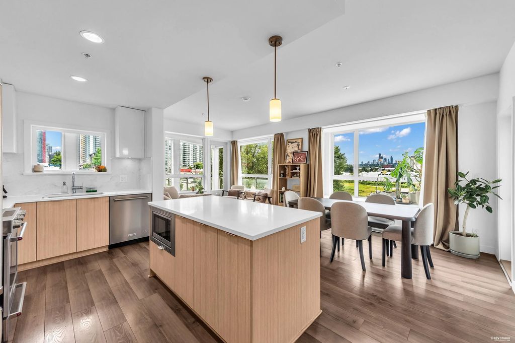 2188 Madison Avenue, Burnaby