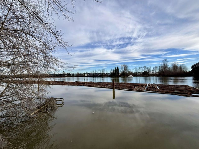 1455 South Dyke Road, New Westminster