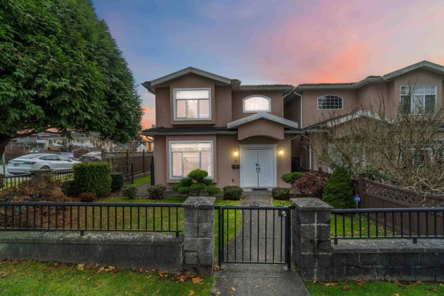 4292 Parker Street, Burnaby