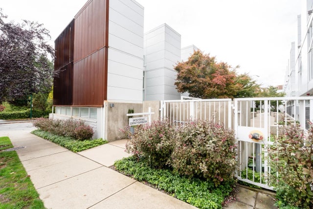 2208 Willow Street, Vancouver