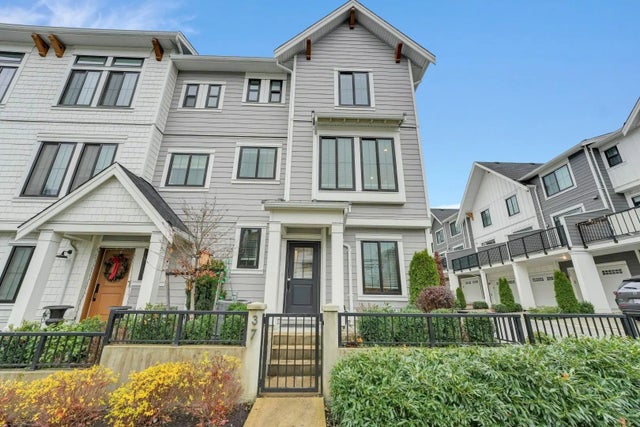 20189 84 Avenue 37, Langley