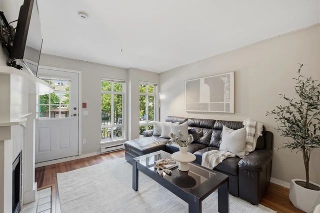3018 W 4th Avenue, Vancouver
