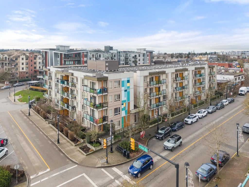 20460 Douglas Crescent 403, Langley