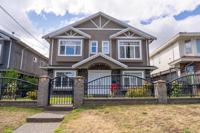 3796 Price Street, Burnaby