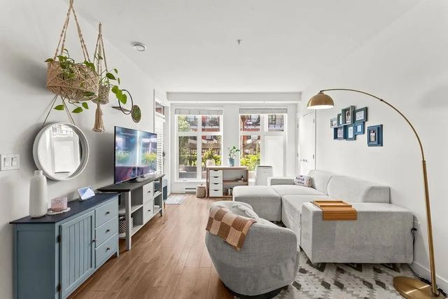 750 Dogwood Street 113, Coquitlam