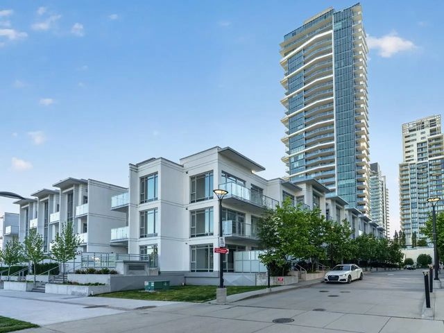 2381 Beta Avenue 605, Burnaby