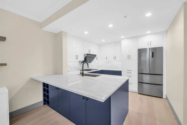 6018 Chancellor Mews, Vancouver
