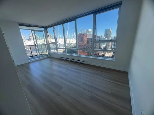 928 Beatty Street 2205, Vancouver