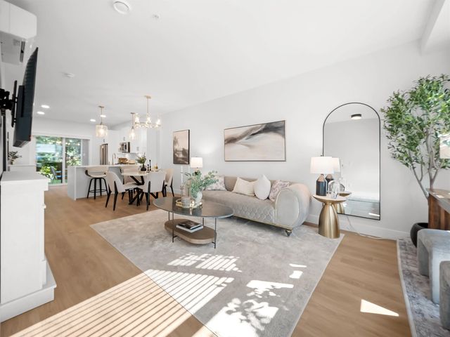 20926 83 Avenue 3, Langley