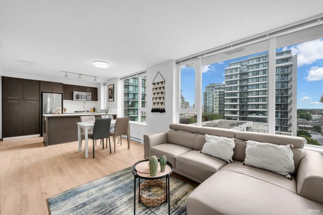 7733 Firbridge Way 1012, Richmond