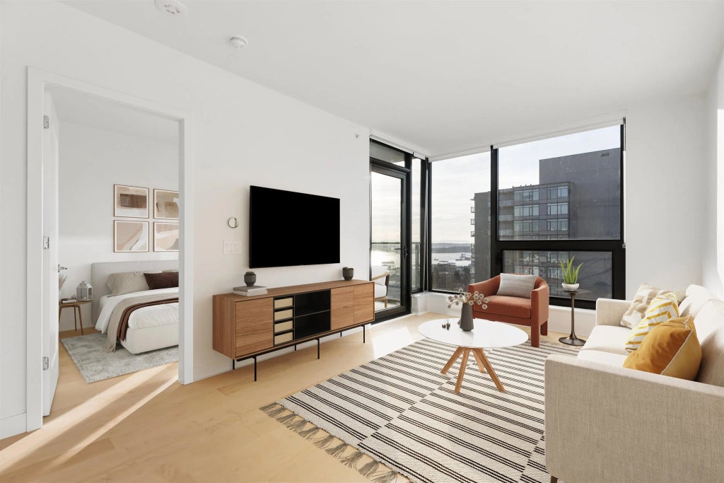 135 E 13th Street 1004, North Vancouver