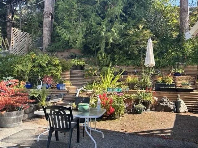 5206 Radcliffe Road, Sechelt