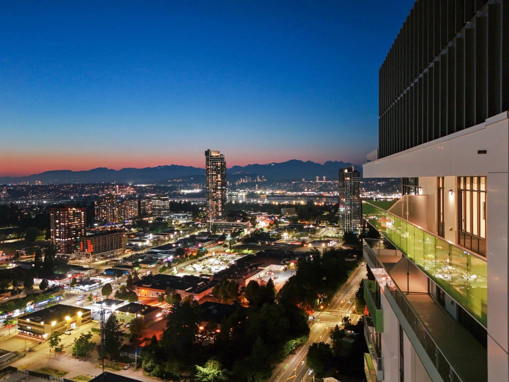 10428 Whalley Boulevard 3102, Surrey