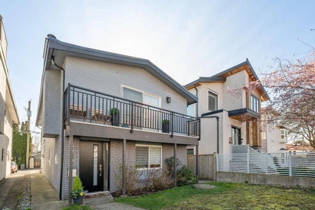 3616 E Georgia Street, Vancouver