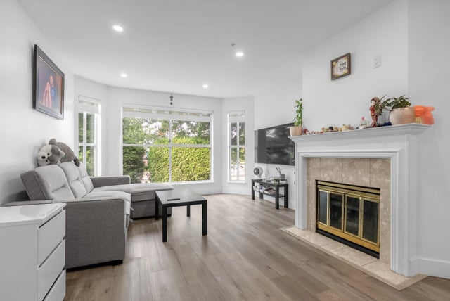 7171 121 Street 210, Surrey