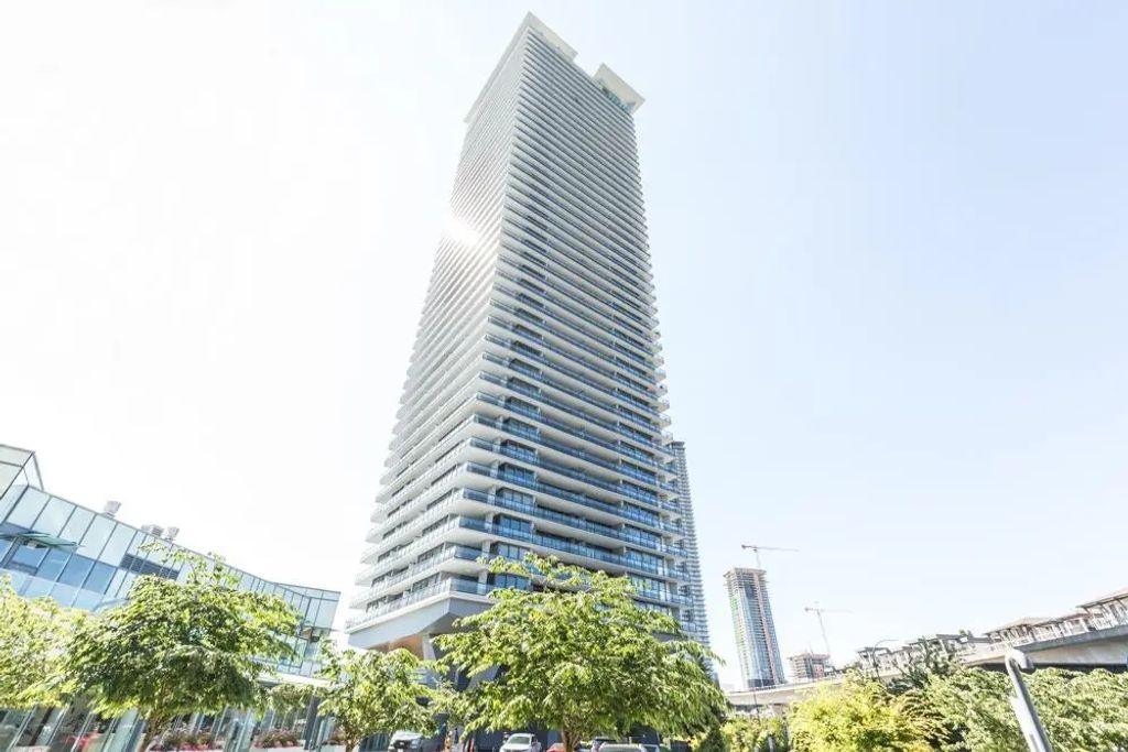 4720 Lougheed Highway 3002, Burnaby