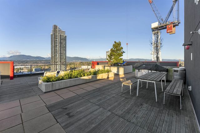 10626 City Parkway 1409, Surrey